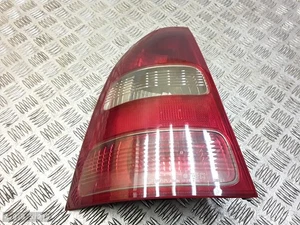2003 TOYOTA COROLLA REAR TAIL LIGHT CARAVANA IZQUIERDA KOITO1374 - Imagen 1 de 8