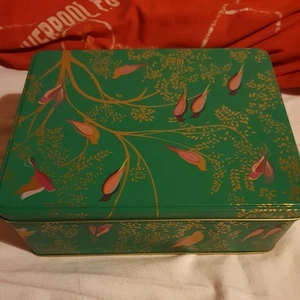 Sara Miller Storage Tin Green Birds Rectangular 20cm Size - Picture 1 of 6