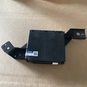 Toyota Camry 2012-2017 Amplifier Climate Control Module 88650-06671 - Picture 1 of 4