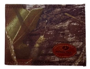Mossy Oak Camo Bifold Money Clip Wallet with Branded Leather Patch-New - Picture 1 of 3