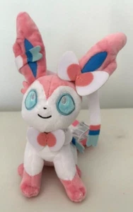 Pokemon Center Tokyo Japan Sylveon Fit Plush Official Licensed - Picture 1 of 3