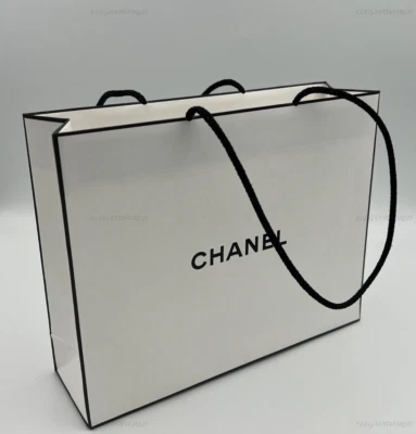 NUEVO CHANEL Bolsa de Regalo Bolsa de Compras Tamaño: 10" Ancho x 8" Alto x 3" Profundidad Auténtico Foto 1 de 4