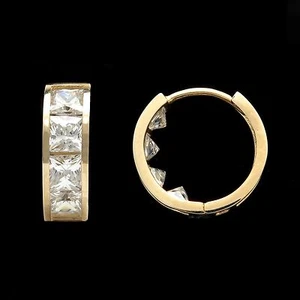 2.00TCW Princess Simulated Diamond Huggie Earrings 14K Solid Yellow Gold VVS1 - Picture 1 of 4