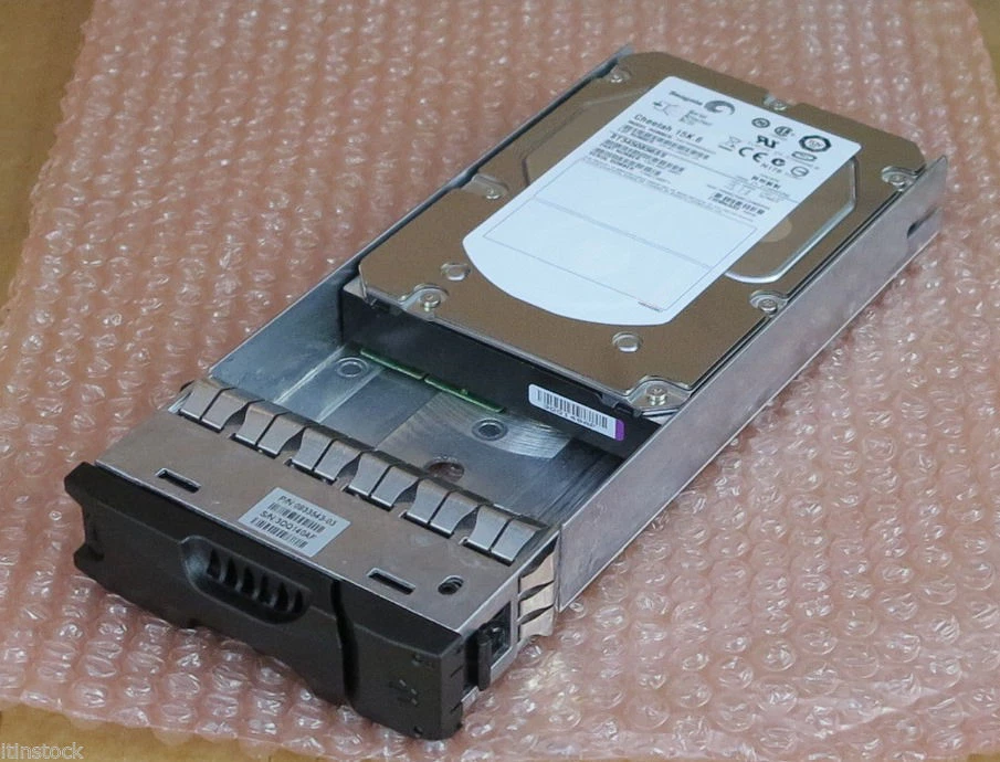 Dell EqualLogic 450Gb 15K SAS Hot Plug Hard Drive ST3450856SS Firmware XQH6 - Image 1 of 1