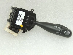 Interruttore segnale di direzione sterzo 4x4 Suzuki Jimny 1.3i 37400-76J01 - Foto 1 di 4