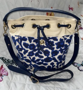 JUNIOR DRAKE Blue/Cream Floral Canvas/Leather Convertible Hobo Crossbody Purse - Picture 1 of 10