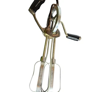 Vintage Hand Crank Mixer w Handle Stainless Steel Beaters Retro Kitchen Utensil - Picture 1 of 8