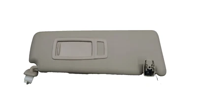 Parasol lado pasajero delantero derecho BMW 328i F30 2012-2016 OEM 7322294-06 Foto 1 de 4