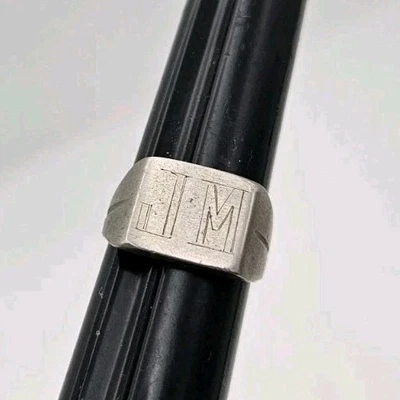 WWII World War 2 Trench Art Military Signet Ring Size 9 Initials 'JM'  - Image 1 of 4