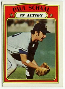 1972 Topps #178 Paul Schaal Kansas City Royals - In Action - Picture 1 of 2