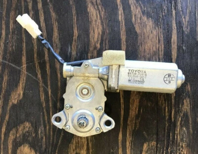 Motor techo corredizo Toyota 4Runner 1992-1995 85730-35010  Foto 1 de 4