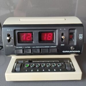 Grundig Sono Clock 550 - Radio Orologio Made in Germany - 1970 1979