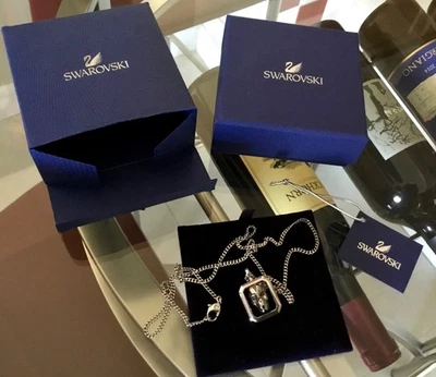 *RARO* COLLAR COLGANTE CABEZA CALAVERA CRISTAL SWAROVSKI ESTILO UNISEX Foto 1 de 4