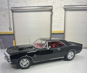 Authentics/Ertl 1/18 Scale 1968 Chevy Camaro “YENKO 427 VERSION” - Picture 1 of 12