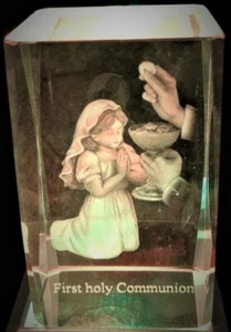 3D FIRST HOLY COMMUNION GIRL CRYSTAL Laser Holographic+4 LED LIGHT NEW GIFT BOX  - Picture 1 of 12