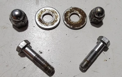 Pernos de montaje de amortiguador trasero Honda CB200 CB 200 CB200T 1974 74 75 1975 Foto 1 de 4