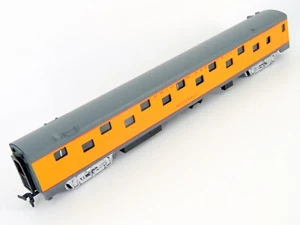 HO IHC UNION PACIFIC 85' Duplex-Sleeper PACIFIC BEAUTY UP Passenger Car ST - Picture 1 of 3