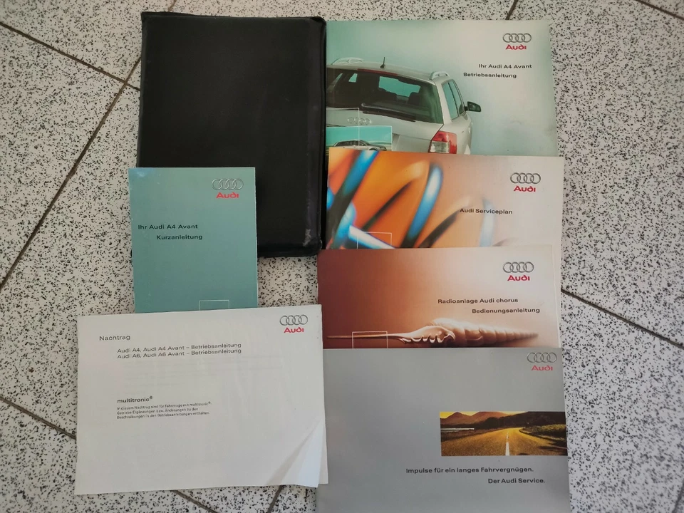 Libretto Uso e Manutenzione AUDI A4 AVANT 2001 con custodia originale in tedesco - Immagine 1 di 4