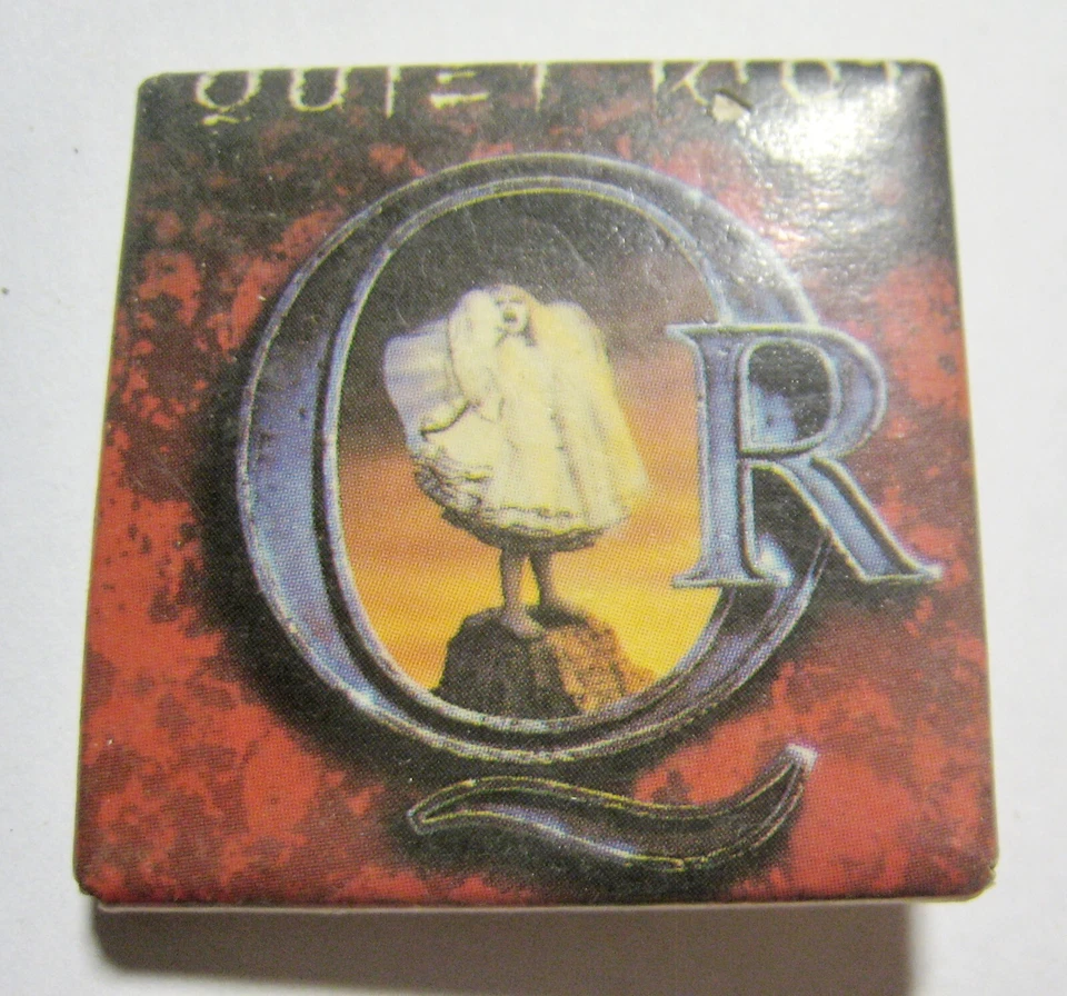 Quiet Riot Rock Heavy Metal PIN BUTTON Band Album QR 1988 - Image 1 of 1