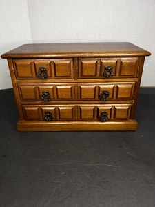 Vintage Holz 3 Etagen 4 Schubladen Schmuck Spieluhr Truhe 70er Jahre. Funktioniert noch super! - Bild 1 von 15