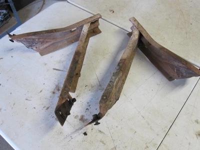 66 SOPORTES DE MONTAJE PARA PARACHOQUES DELANTERO CORONET JUEGO DE EQUIPOS ORIGINALES BONITO CON PERNOS DE PARACHOQUES Foto 1 de 4