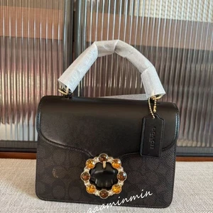 Neu mit Etikett Coach Courtney Henkeltasche aus charakteristischem Canvas CCE22 - Bild 1 von 15