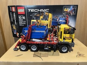 LEGO TECHNIC: Container Truck (42024)