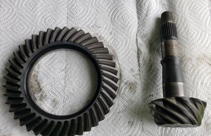 3.73 Ring And Pinion Gears For GM 10 Bolt 7.5" 7.625" SEE PICS! - Picture 1 of 10