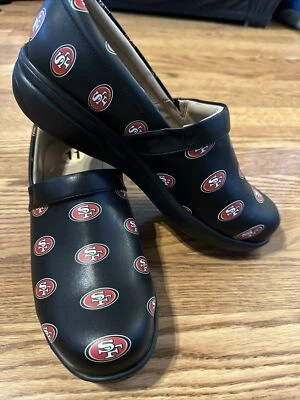 San Francisco 49er NFL Black Cuce Clogs Sz 11 NEW - Image 1 of 2