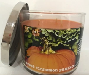 Sweet Cinnamon Pumpkin Bath & Body Works 3 wick 14.5 oz candle clove vanilla - Picture 1 of 3