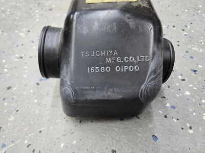 Resonador de admisión de aire 84-89 Nissan 300ZX Z31 OEM 16580 01P00 Tsuchiya Foto 1 de 4