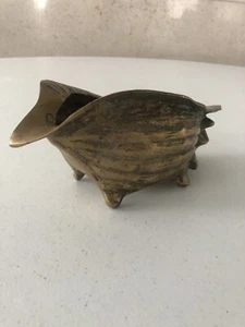 Vintage Hollywood regency Conch Shell vase Solid Brass w/Lots of Patina C8 - Picture 1 of 11