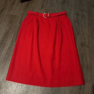 Vintage Evan Picone 100% Wool Belted Red Skirt Pockets Midi Length USA Sz 16 - Picture 1 of 9