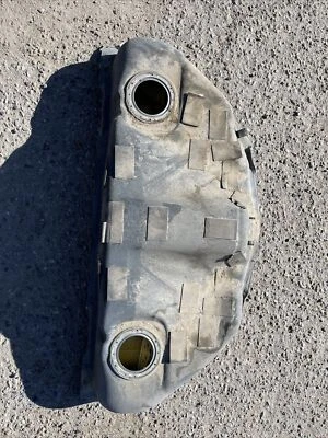 03-06 Nissan 350z VQ35DE Gasoline Gas Fuel Tank Assembly 17202-CE800 - Image 1 of 4