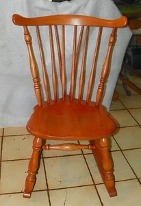 Maple Sewing Rocker / Nursing Rocking Chair by Heywood Wakefield (R235) - Picture 1 of 7