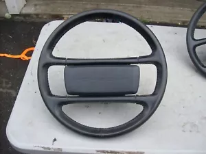 Porsche 944 & Turbo - Steering Wheel '85.5 and Later - 944.347.084.09 - BLACK 00 - Picture 1 of 10