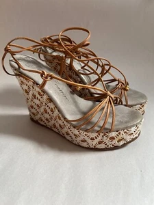 JUICY COUTURE Platform Sandals Ankle Wrap Crochet Lace Cork Wedge Size 6.5 - Picture 1 of 13