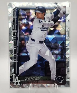 2025 Topps Series 1 Shohei Ohtani Diamante Foil #1 Los Angeles Dodgers - Picture 1 of 5