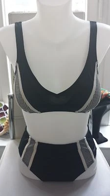 Solar Bikini schwarz/weiß  neu  Größe 38 ❤️ - Bild 1 von 2