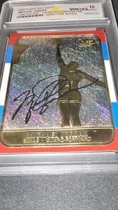 MICHAEL JORDAN 1998 PRISM HOLO REFRACTOR SIGNATURED 23KT GOLD CARD GEM-MINT 10 - Bild 1 von 11