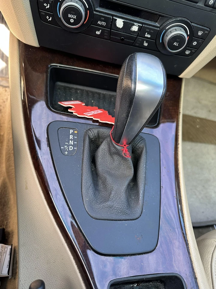 Conjunto de palanca de cambios de transmisión automática usado se adapta a: BMW 328I Grado A 2011 Foto 1 de 4