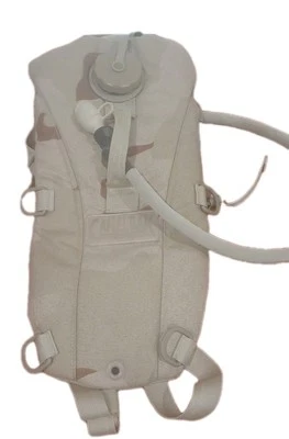 Portahidratación Desierto Militar EE. UU. CamelBak Desert Usado Buen Estado Foto 1 de 4