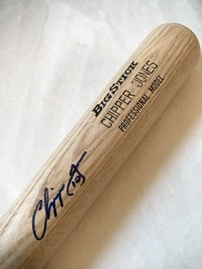 Chipper Jones Autographed Bat Rawlings Adirondack Big Stick with Name - Picture 1 of 3
