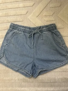 American Eagle Chambray Shorts Pull On Tie Pockets Blue Womens Size Small EUC - Picture 1 of 4