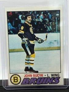 JOHN BUCYK BOSTON BRUINS 1977/78 TOPPS HOCKEY CARD - Picture 1 of 2