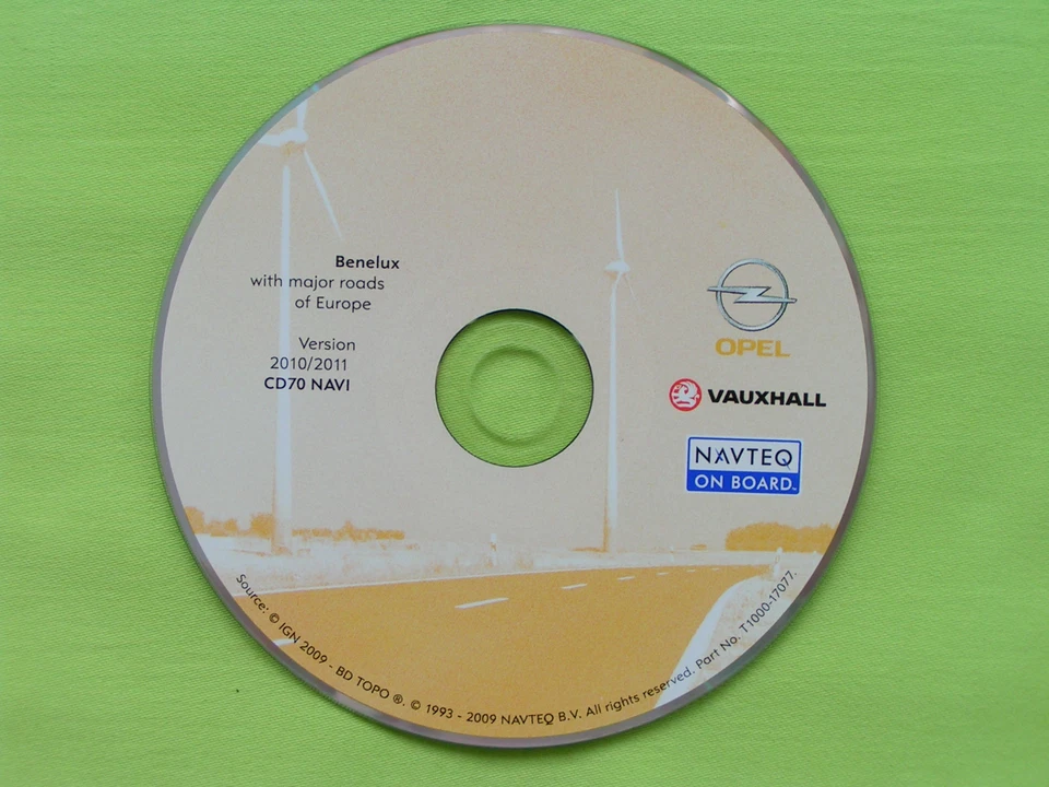 NAVIGATION OPEL CD 70 NAVI BENELUX 2011 ZAFIRA ASTRA H CORSA SIGNUM TIGRA VIVARO - Bild 1 von 1