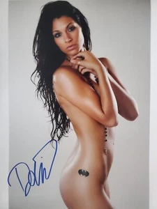 Dreena DiMaggio Autographed Signed Photograph W/ COA 8x10" Model - Picture 1 of 5