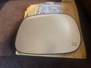 MOPAR 2002-2004 Dodge Ram 1500 2500 3500 Mirror Replacement Glass Left 5086221AA - Bild 1 von 3