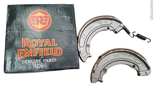 ukscooters ROYAL ENFIELD PASTILLAS DE FRENO TRASERAS CON RESORTES 6" PIEZA ORIGINAL NUEVAS - Imagen 1 de 1