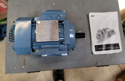 MARCO DE ALUMINIO ABB MOTOR DE BAJA TENSIÓN M3AA80ME4 3GAA082350-PREGUNTAR NOS LOC DDD Foto 1 de 4